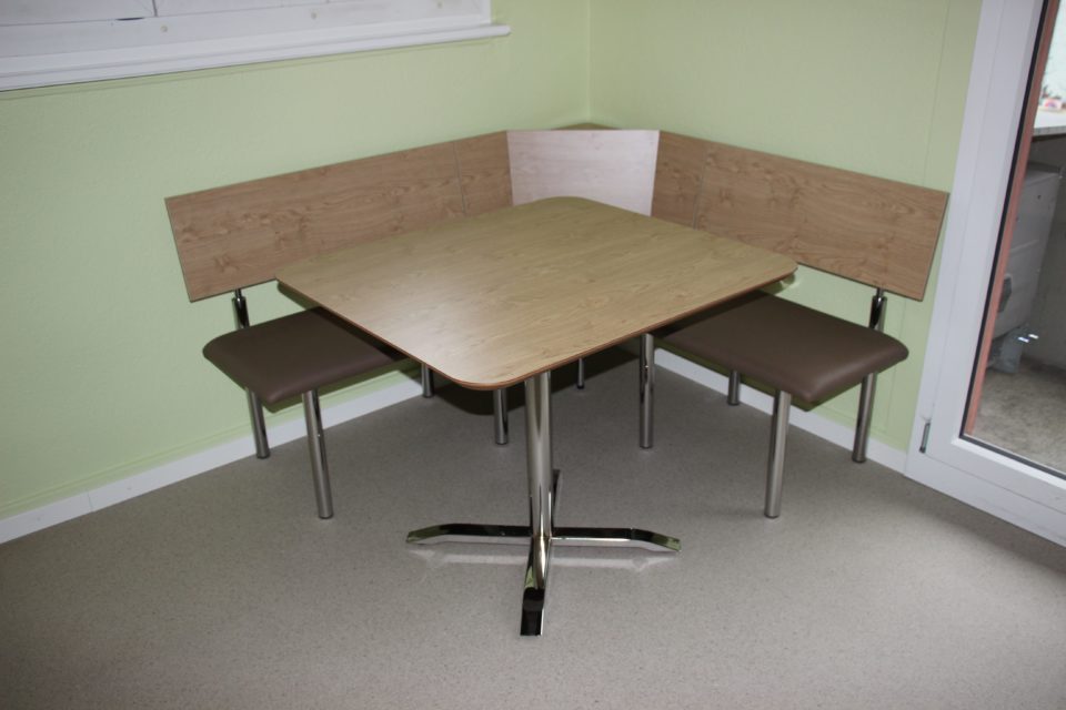 Bistrotisch | Schreinerei Furger GmbH